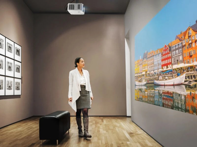 Viewsonic LSD400HD-ST Laser Short Throw Projector 3500 Lumens Full Hd